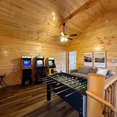 Modern Cabin W Indoor Pool Mtn View Game Room Pigeon Forge Exterior foto