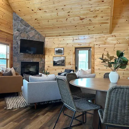 Modern Cabin W Indoor Pool Mtn View Game Room Pigeon Forge Exterior foto